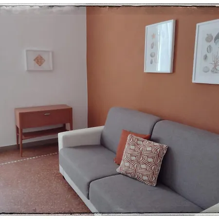 Monilia 莫内利亚